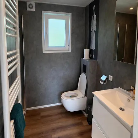 Vakantiehuis Boshuis Leo - Privé Tuinbad In Het Bos *